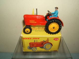 DINKY TOYS No.300 MASSEY FERGUSON TRACTOR (RUBBER TYRES ) MIB