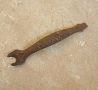 Antique Iron IAS Co Cook Stove Lid Lifter Tool