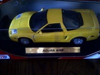 ACURA NSX Yellow Die cast Collectible Model Car 1 18 New in Box JDM 