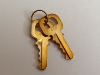   Vuitton Brass Lock 443 2 Keys Set Use for Alma Keepall Speedy