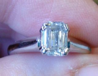 Amazing SI2 H 83 Ct Emerald Cut Diamond Ring Platinum