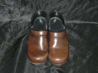Sanita Size 38 Dark Brown Leather Clogs Shoes 7 5 8 Heels Shoes 