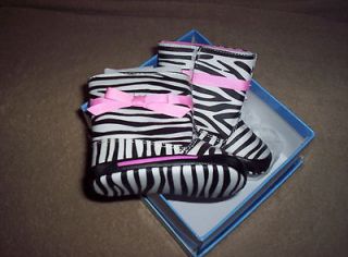 NIB Girls Zebra Striped Rain Boots With Pink Trim By Natural Steps 