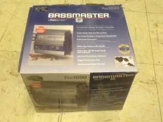 Bass Pro BassMaster 1000 10 AMP 2 Bank 12v or 24v Boat Marine Battery 
