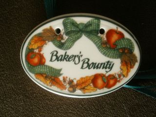 Longaberger Basket Pottery   1998 Bakers Bounty Tie On   new   Shades 