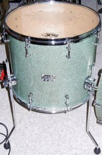 SJC Custom Drum Set 20 inch Bass Drum Body Glove Soft Cases  