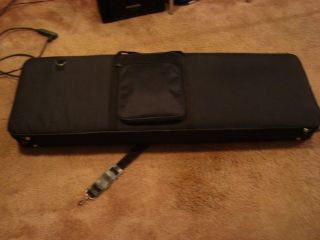 Bass Case Gig Bag Semi Hard Shell Full Scale Form Fitted Fender
