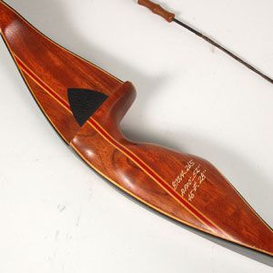 up for auction is this ben pearson recurve bow in used but very good 