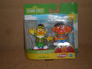 Bert and Ernie figures Sesame Street Playskool & Hasbro 2 pack Sealed