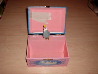   Cinderella Music Jewelry Trinket Box Bibbidi Bobbidi Boo Cute