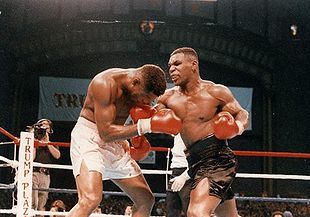 Mike Tyson Biggs Oct 16 1987 Trump Plaza Atlantic City Boxing Pinback 
