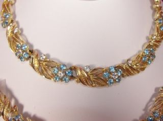 Vtg LISNER Gold Aqua Blue & Crystal Rhinestone Flower Necklace 