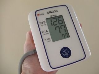 New Digital Blood Pressure Monitor Omron M2 Upper Arm