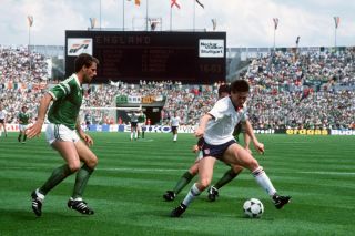 IRELAND  ENGLAND 10 Euro 1988 ,entire match on DVD ,english