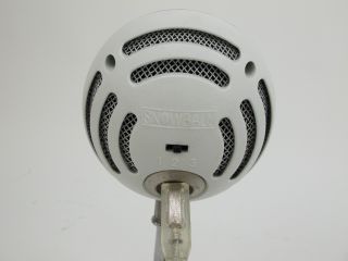 Blue Microphones The Snowball USB Vocal / Podcast Microphone