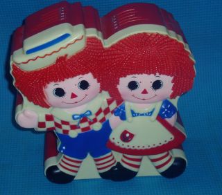Raggedy Ann and Andy Bank 1977 Plastic Battery Operated Displays Great 