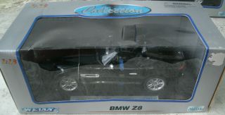 Welly Collection BMW Z8 Convertible 1 18 Die Cast Metal Model Car NEW 