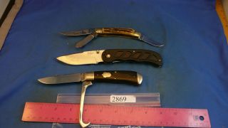  2869 3 Assorted Pocket Knives