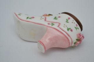 Chelsea Bonbonnieres Staffordshire England Porcelain Shoe Box w 