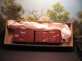 Roundhouse HO Scale 1027 40 Truss Boxcar Frisco
