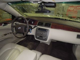 2010 Buick Lucerne Seat Belt Front Center Center FRT 4DR TAN402 CXL 