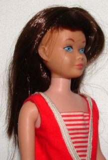 1960s Barbie Mattel Brunette Bendable Leg Skipper Doll w 1917 Land Sea 
