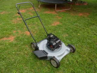 MTD Push Mower 4 0HP Briggs and Stratton 22 Cut Side Discharge