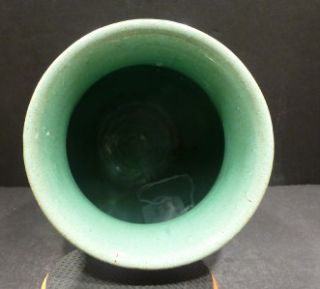 bybee green vase 6 1 4 mint
