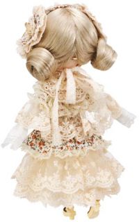 you are looking at byul eris lolita fashion doll condition brand new 