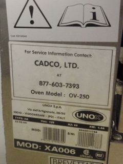 Cadco Countertop Electric 1/4 Size Convection Cookie Oven OV 250