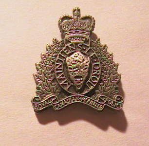 RCMP Royal Canadian Mounted Police Lapel Pin Hat Badge 3 4 inch Pewter 