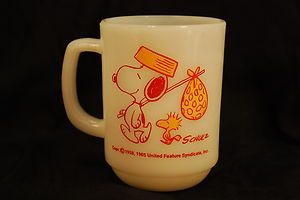 1965 Anchor Hocking Fire King Snoopy Come Home Peanuts Mug