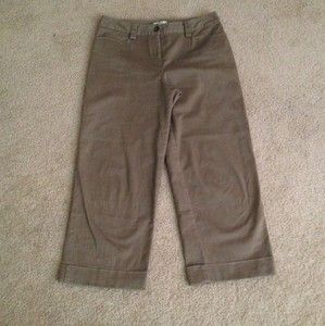 Womens Lt Brown Sz 6 Stretch Christopher Banks Capris Cuffed at Bottom 