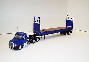 Tonkin Replicas Freightliner Cascadia 3 axle w Container w machinery 