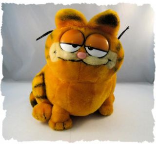 Vintage 1981 Large Fat Garfield The Cat Plush Doll