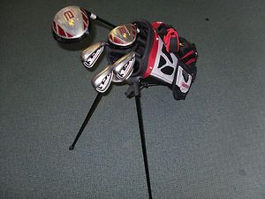 TaylorMade Burner Junior Golf Set Age 9 12 Right Handed Great 