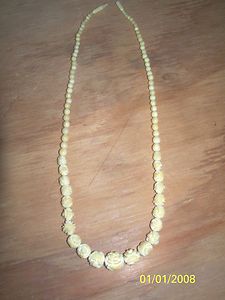Vintage Faux Ivory Carved Roses & Beads Necklace hidden screw clasp 