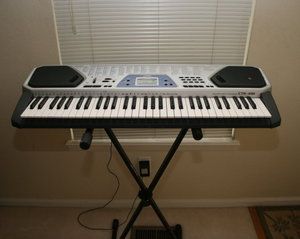 Casio CTK 481 Keyboard with 100 Rhythms Tones Song Bank