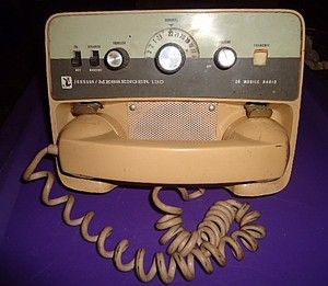    Radio Telephone Johnson Messenger 130A 1970s CB radio 23 Channel USA