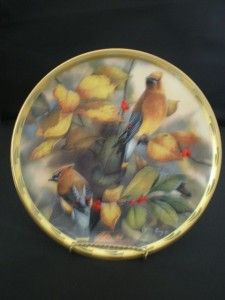 LENOX NATURES COLLAGE  AMONG THE BERRIES PLATE