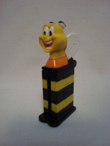 honey nut cheerios bee pez dispenser 2001