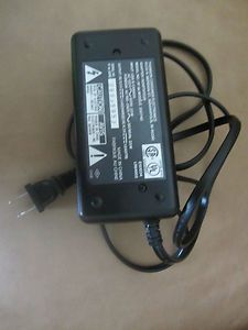 Thomson Consumer Electronics 242740 AC Adapter Charger