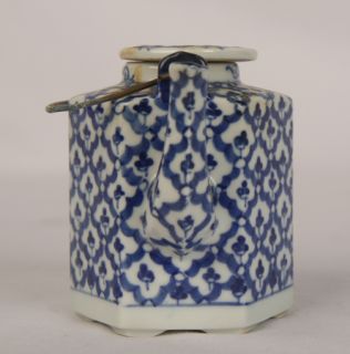 Antique Chinese Qing Dynasty Republic Blue on White Old Porcelain 