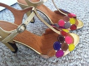 CHIE MIHARA Vory T Strap Circle Gold Sandals Size EUR 37 US 7