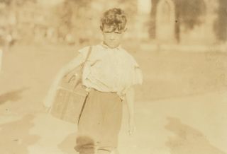1924 child labor photo The newsboy, Jackie Coogan