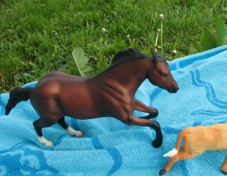 Breyer Cutting Horse and Cow Bay Classic 