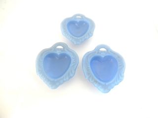 Mosser Glass Periwinkle Blue Footed Heart Salt DIP Set of 3