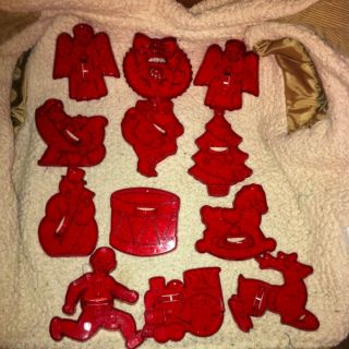 12 Vintage HRM RED PLASTIC CHRISTMAS COOKIE CUTTERS USA Lot Nostalgic