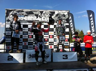 Mick Hannah took the win in the iXS Downhill race ahead of Sam Dale