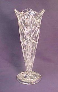Higbee Fleur de Lis Early American Pattern Glass Vase